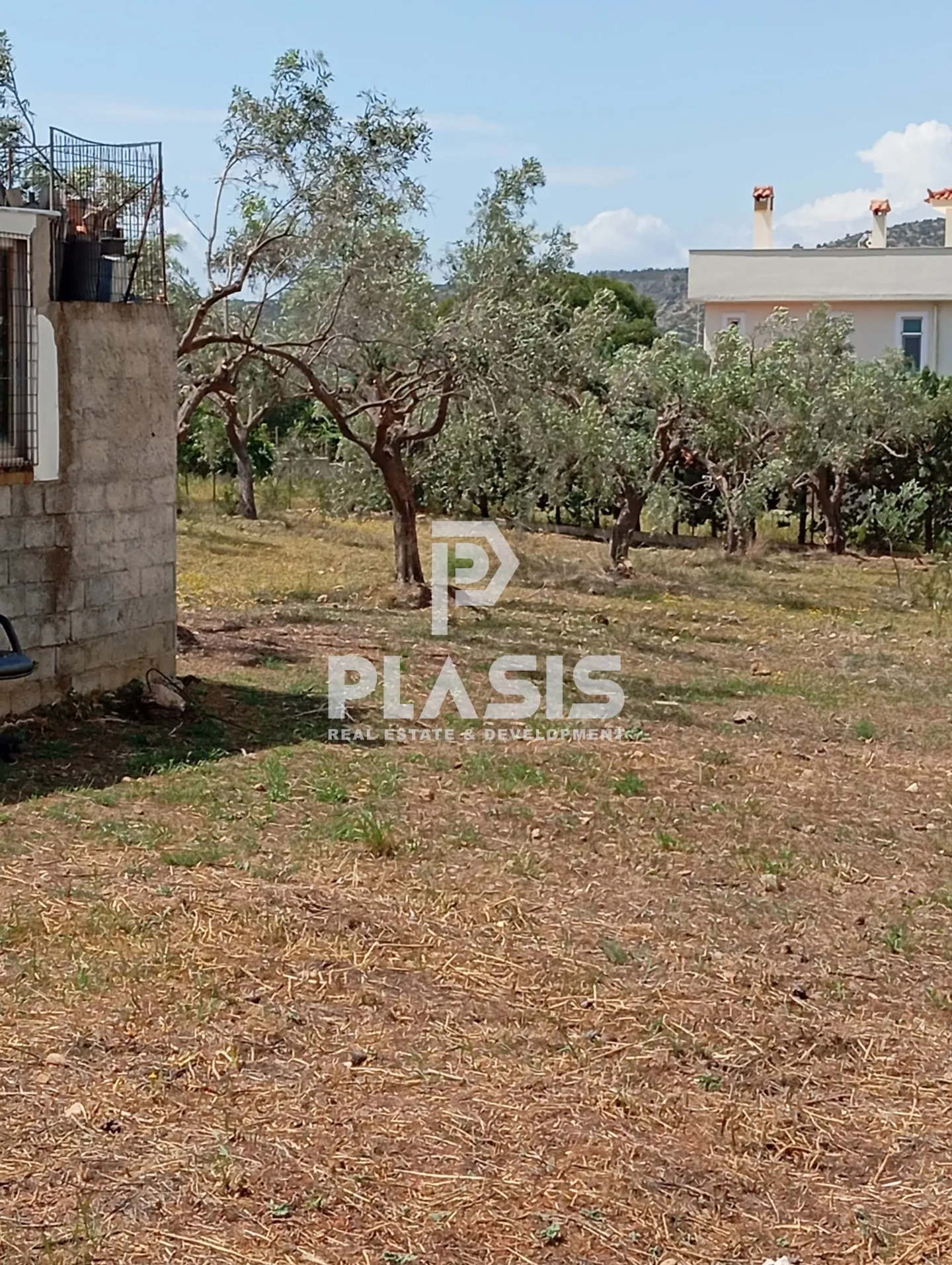 Plot 1030m²  - 2