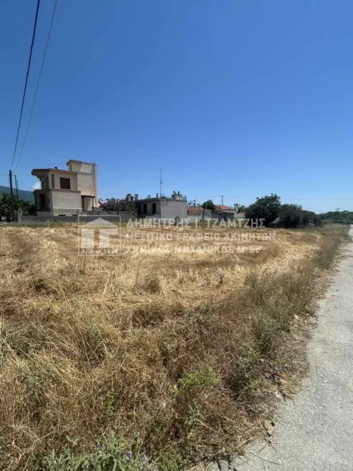 Οικόπεδο 518τ.μ.  - 3