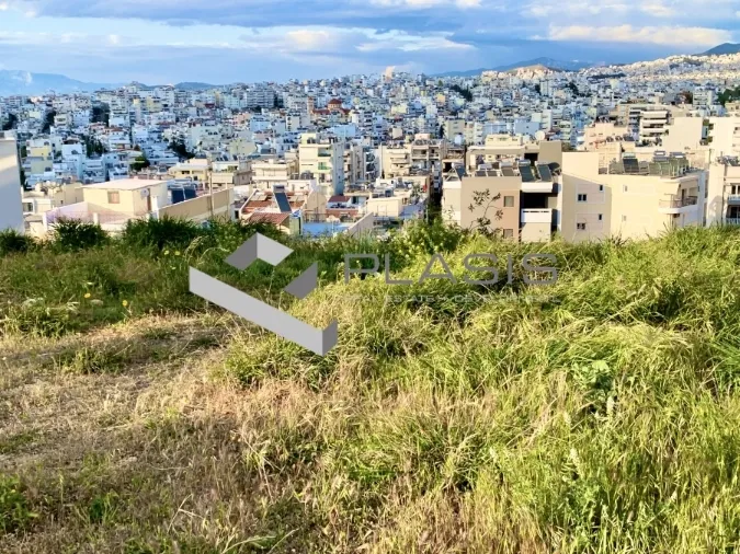 Οικόπεδο 301τ.μ.  - 3