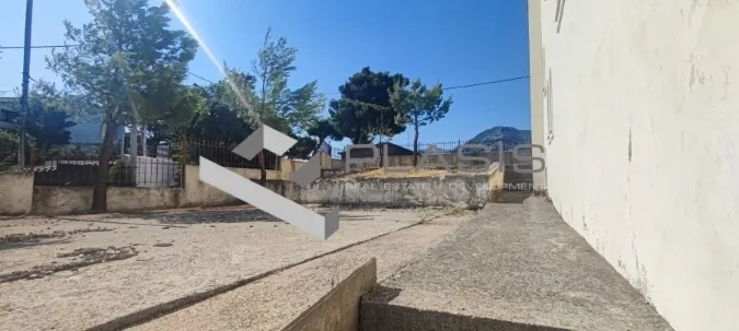 Μονοκατοικία 300τ.μ.  - 4