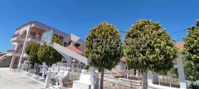 Μονοκατοικία 312τ.μ.  - 2