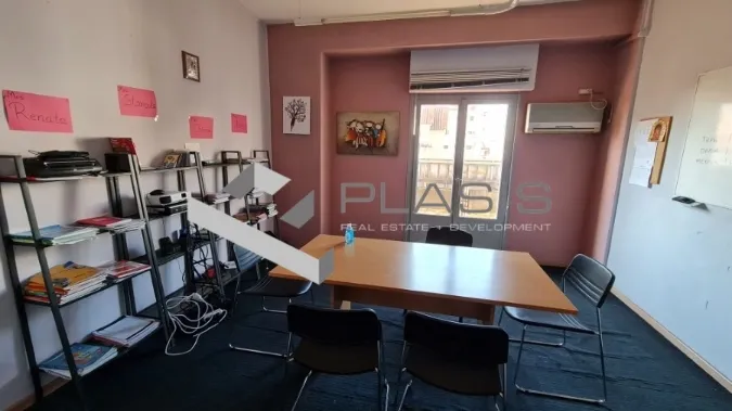 Standalone office building 680m²  - 4