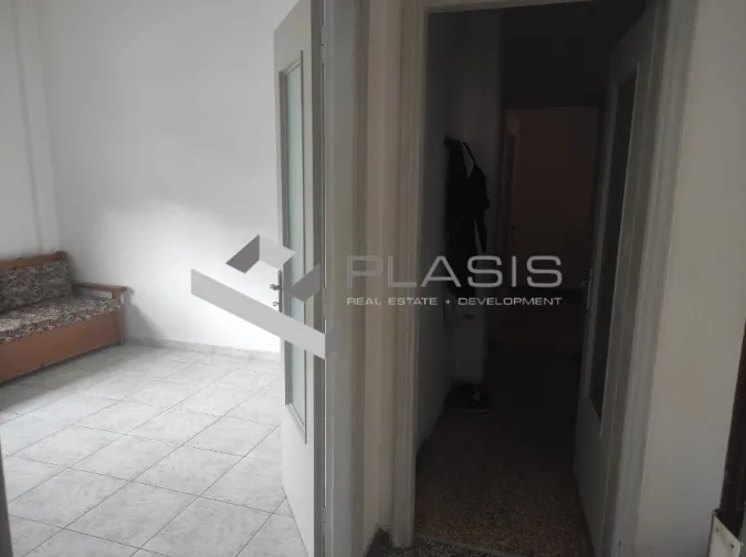 Standalone residential building 180m²  - 3