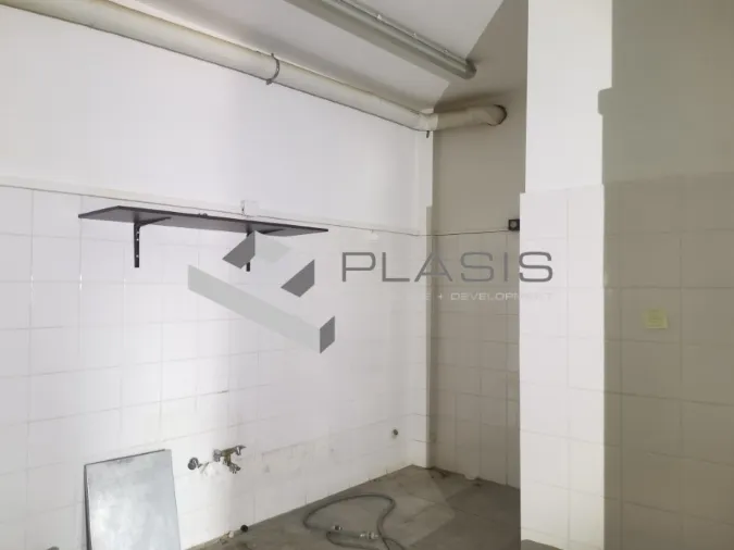 Shop 106m²  - 4