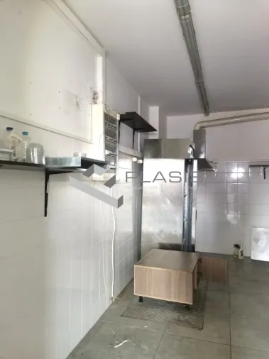 Shop 106m²  - 5