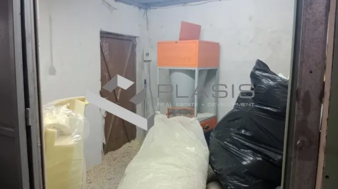 Αυτόνομο κτήριο κατοικιών 180τ.μ.  - 4