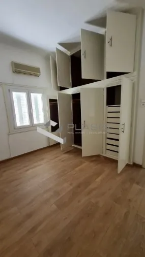 Standalone residential building 419m²  - 4