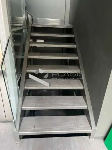 Αυτόνομο κτήριο γραφείων 382τ.μ.  - 5