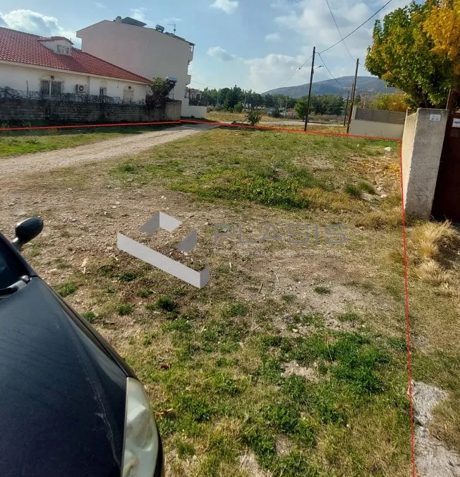 Plot 600m²  - 2