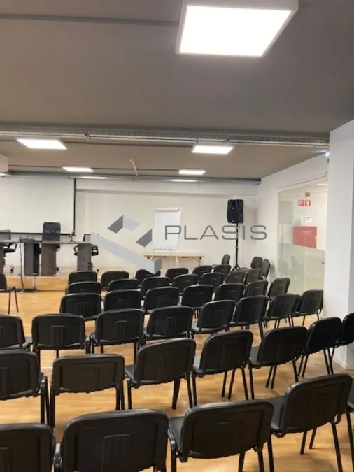 Office 560m²  - 3