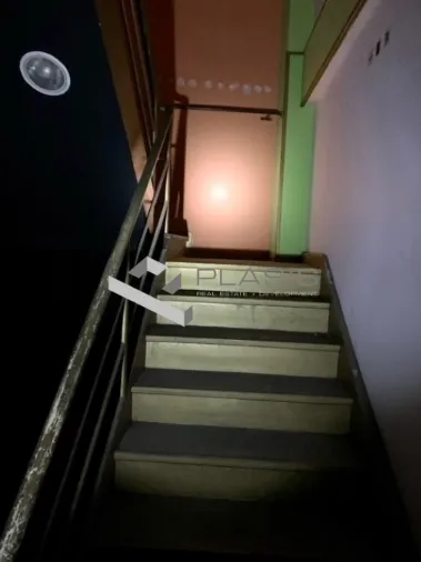 Κατάστημα 210τ.μ.  - 4