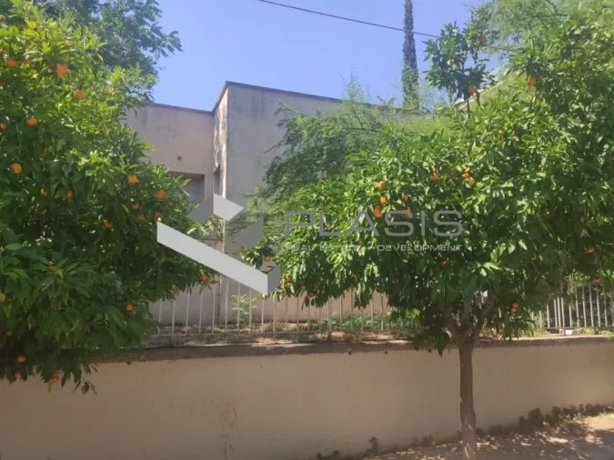 Οικόπεδο 860τ.μ.  - 2