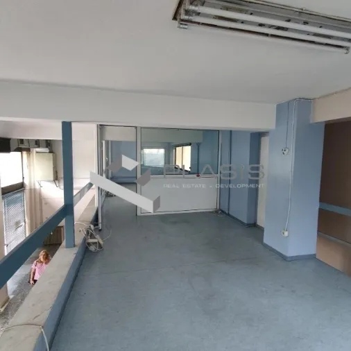 Shop 220m²  - 4