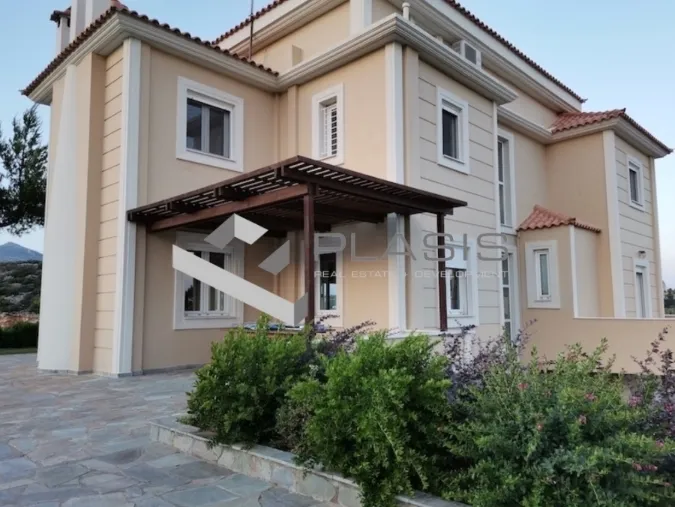 Detached house 533m²  - 3