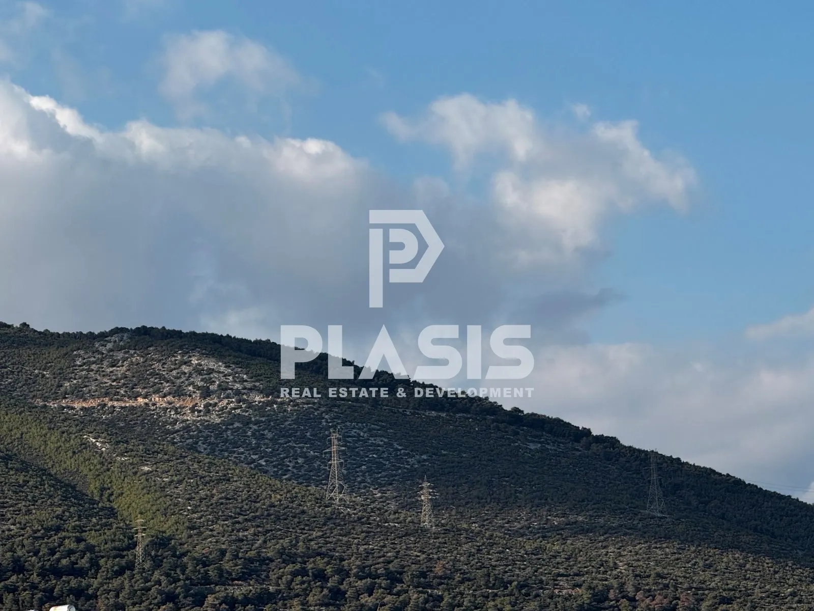 Standalone residential building 260m²  - 5