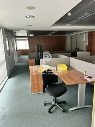 Γραφείο 550τ.μ.  - 5