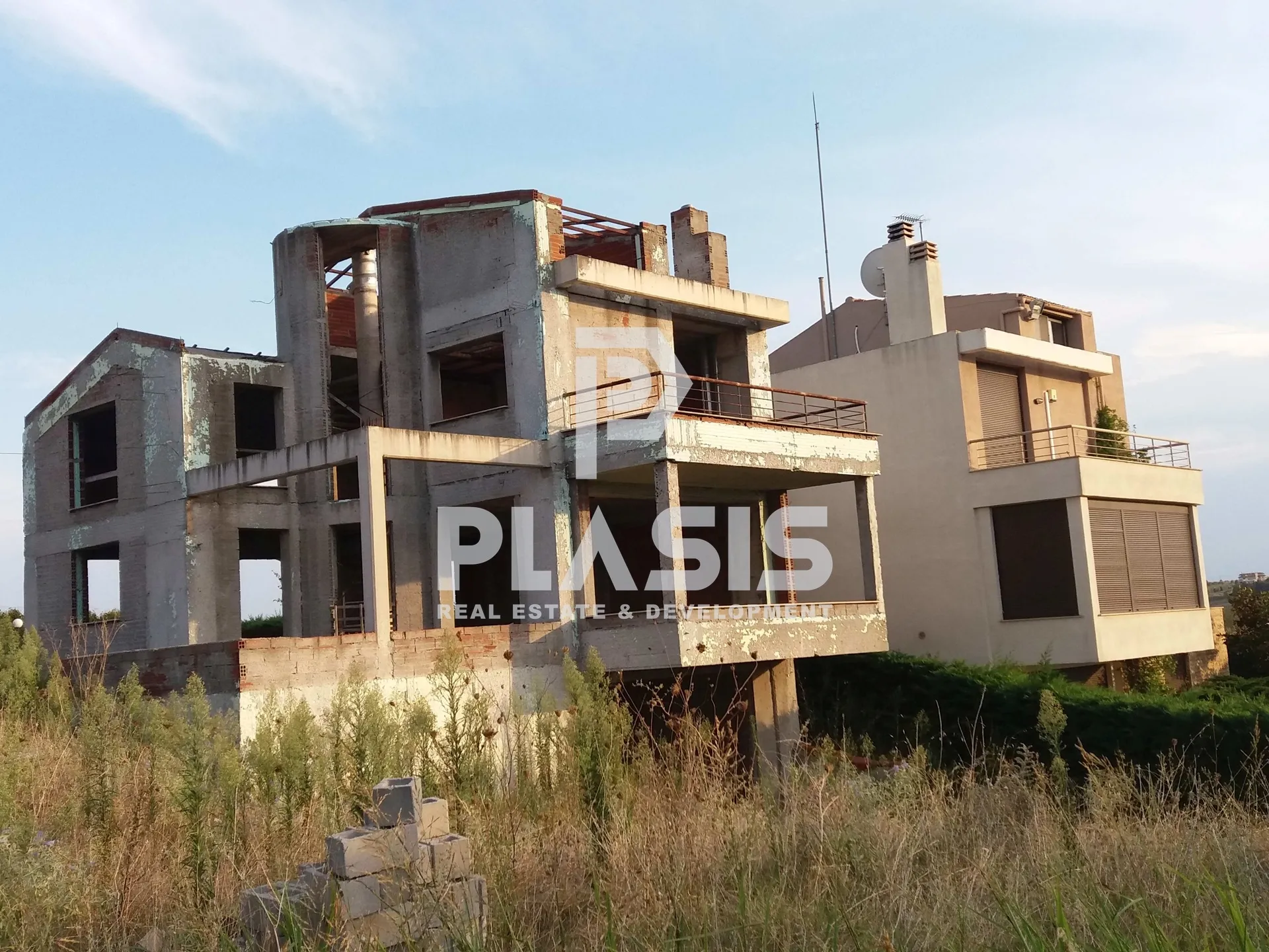 Μεζονέτα 270τ.μ.  - 2