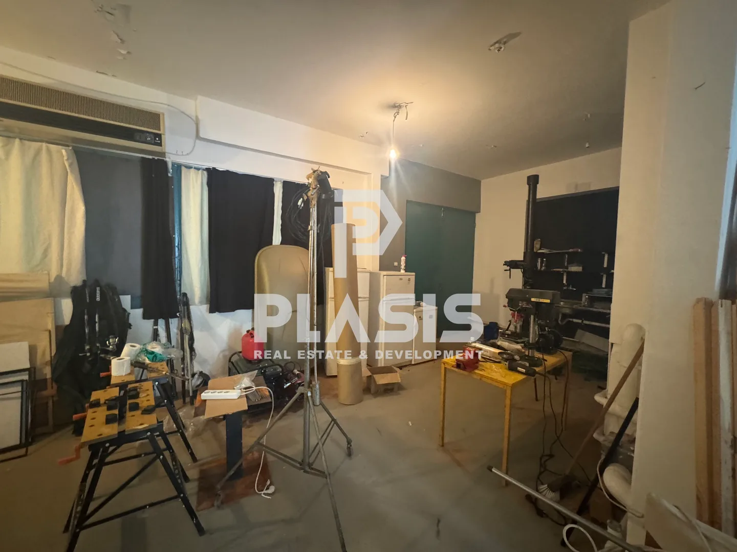 Warehouse 220m²  - 5