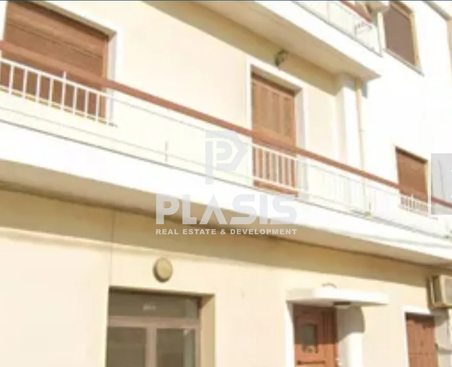Αυτόνομο κτήριο κατοικιών 284τ.μ.  - 2