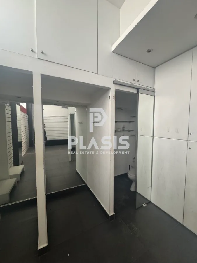 Shop 90m²  - 5