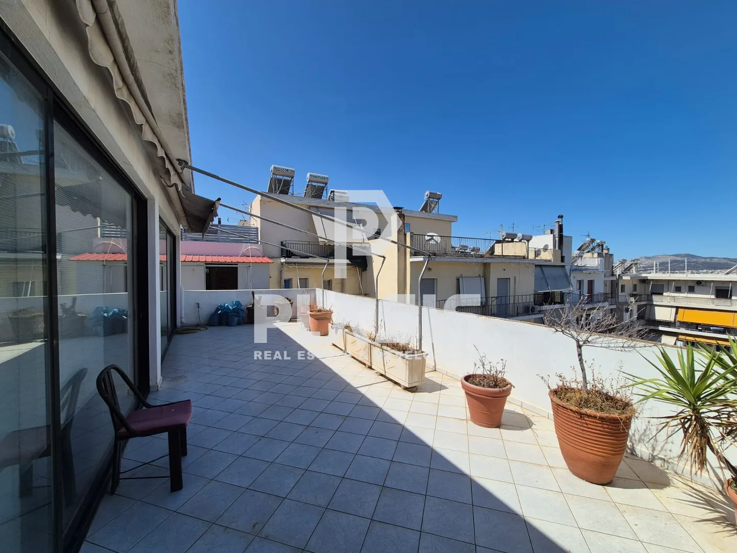 Αυτόνομο κτήριο γραφείων 940τ.μ.  - 2