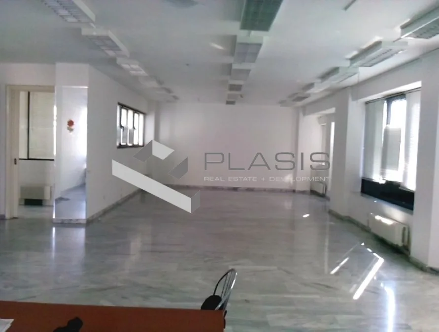 Standalone office building 1100m²  - 3