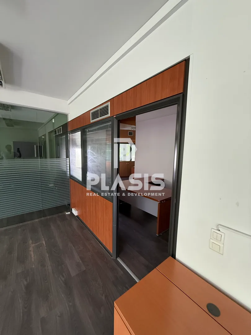 Office 145m²  - 5