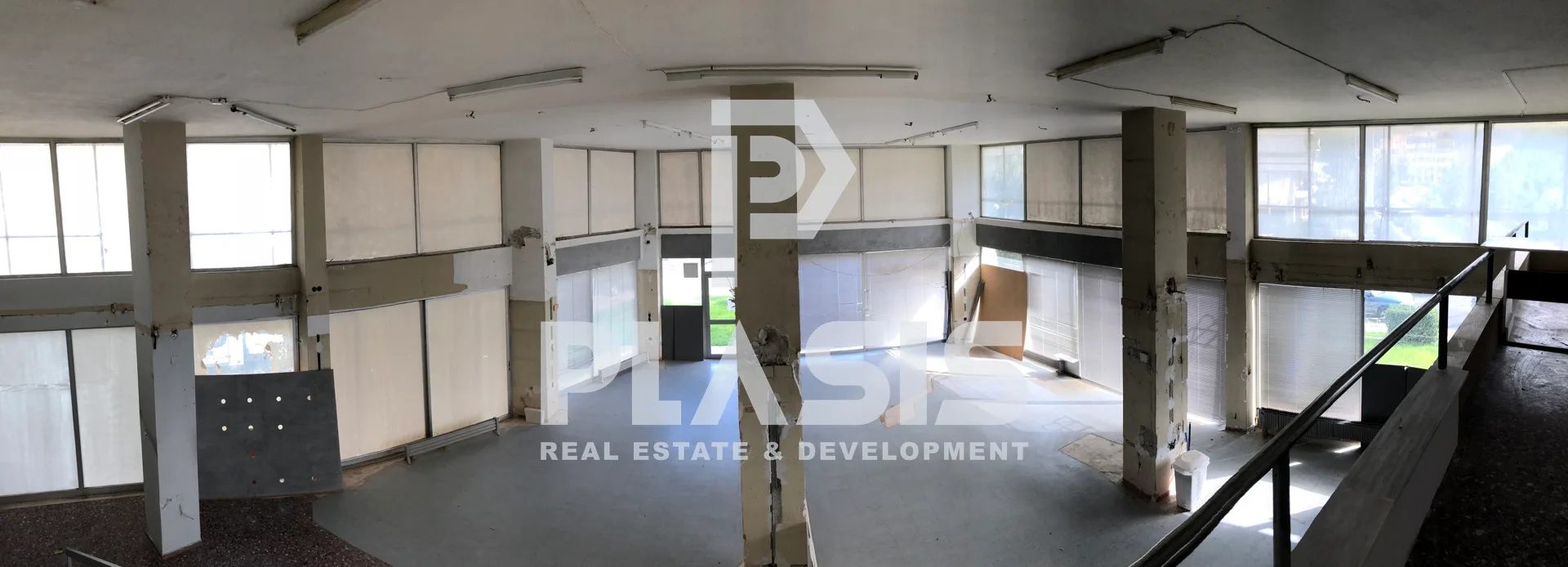 Shop 530m²  - 5