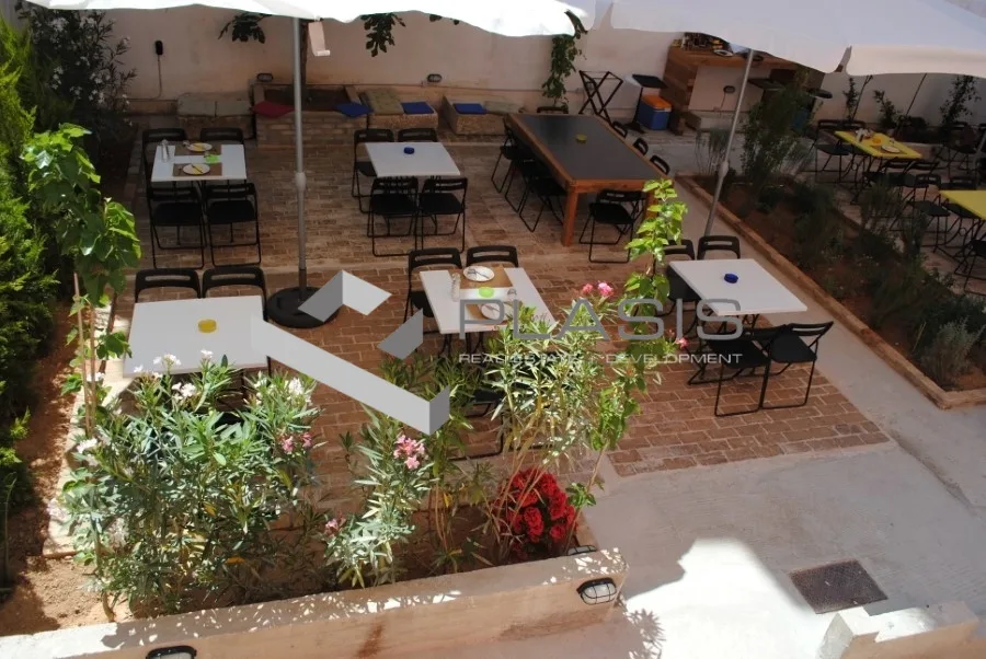 Αυτόνομο κτήριο γραφείων 850τ.μ.  - 2