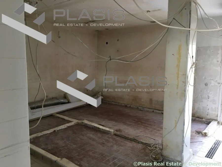 Shop 90m²  - 4