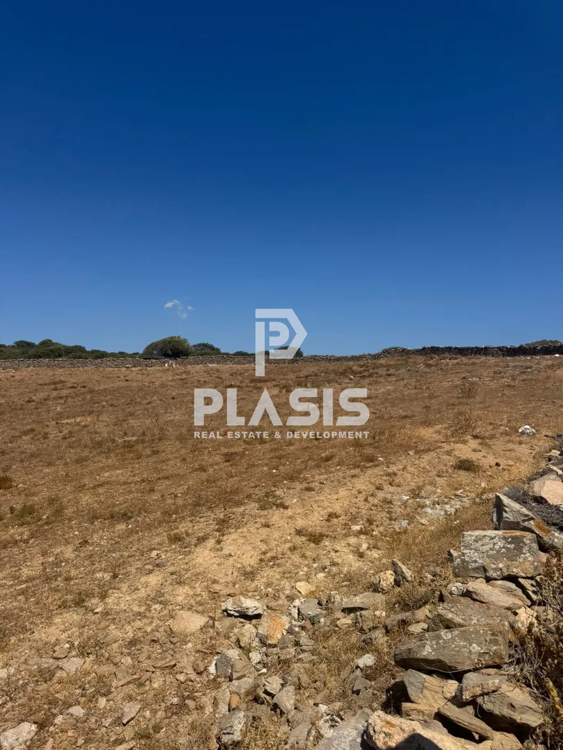 Land Parcel 9000m²  - 3