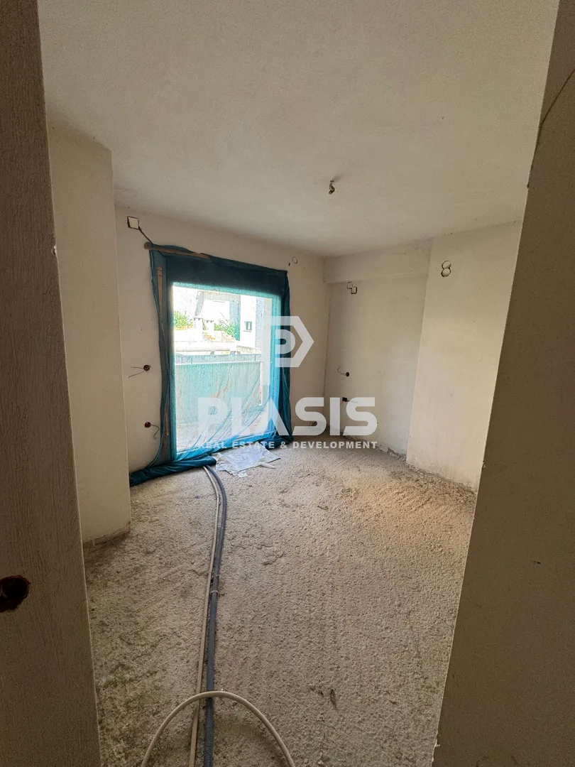 Αυτόνομο κτήριο κατοικιών 713τ.μ.  - 5