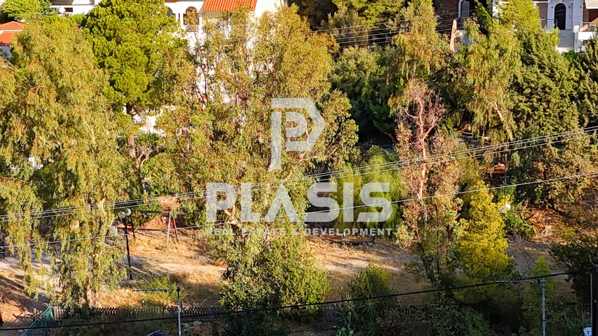 Οικόπεδο 377τ.μ.  - 2