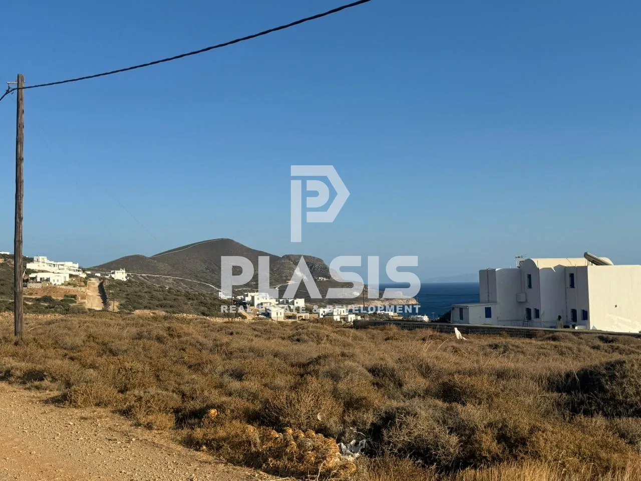 Οικόπεδο 1080τ.μ.  - 2