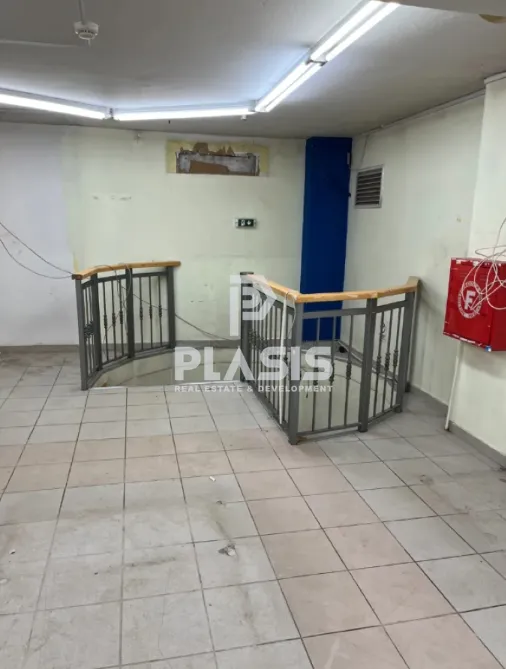 Shop 173m²  - 4