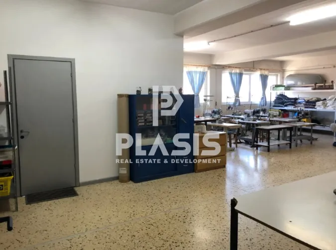 Small Industry / Industrial spaces 260m²  - 3