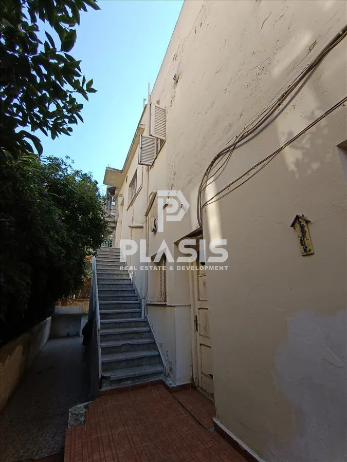 Οικόπεδο 457τ.μ.  - 3