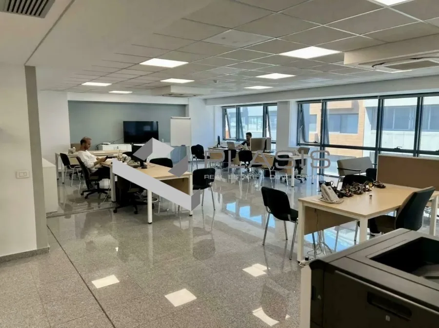 Office 371m²  - 3