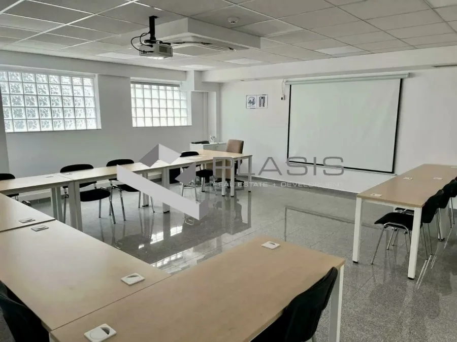 Office 371m²  - 4