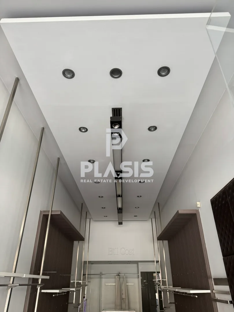 Shop 70m²  - 4
