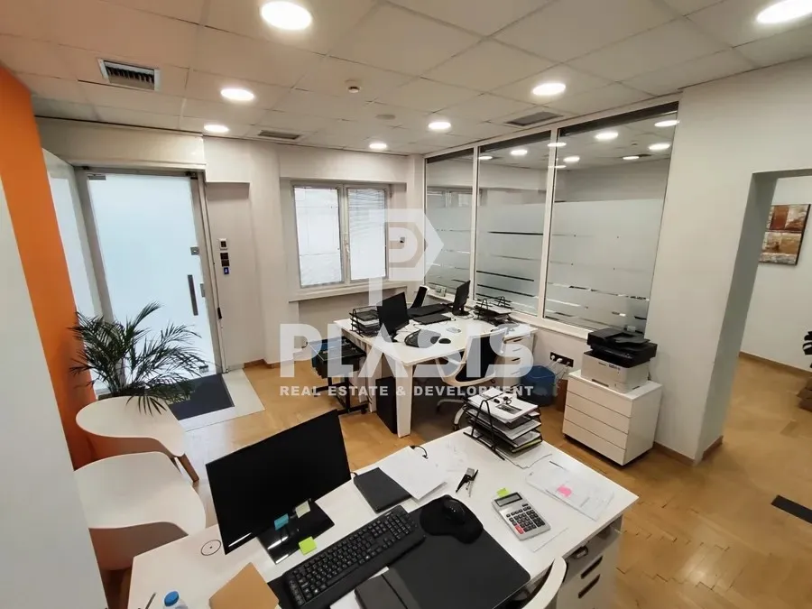 Office 57m²  - 4