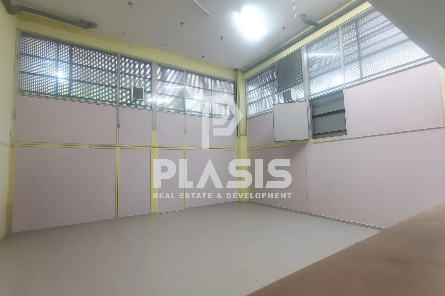 Shop 210m²  - 2