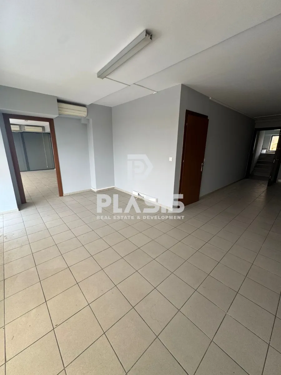 Office 65m²  - 5