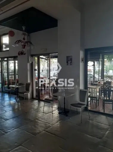 Shop 180m²  - 4