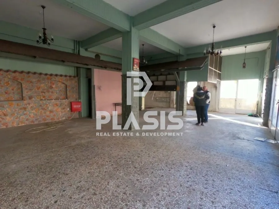 Shop 128m²  - 4