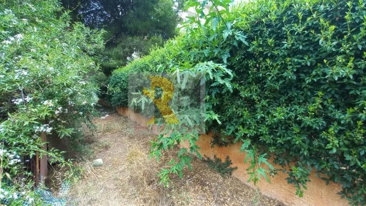 Plot 410m²  - 2