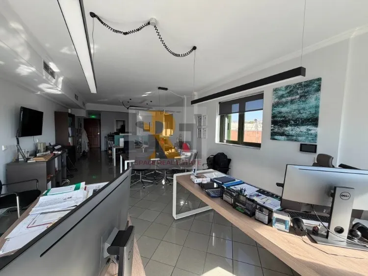 Office 60m²  - 4