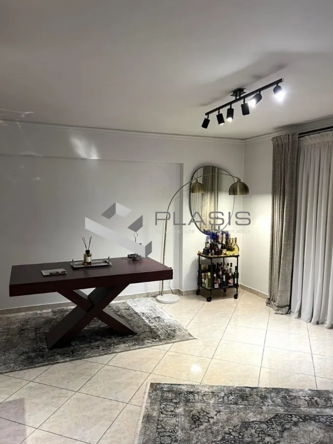 Standalone residential building 255m²  - 3