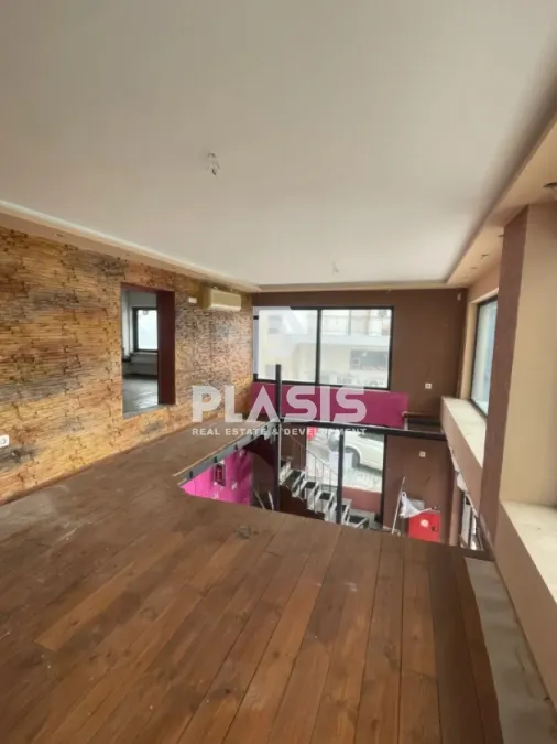 Shop 60m²  - 5