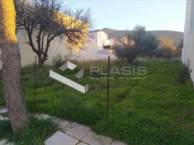 Plot 305m²  - 2